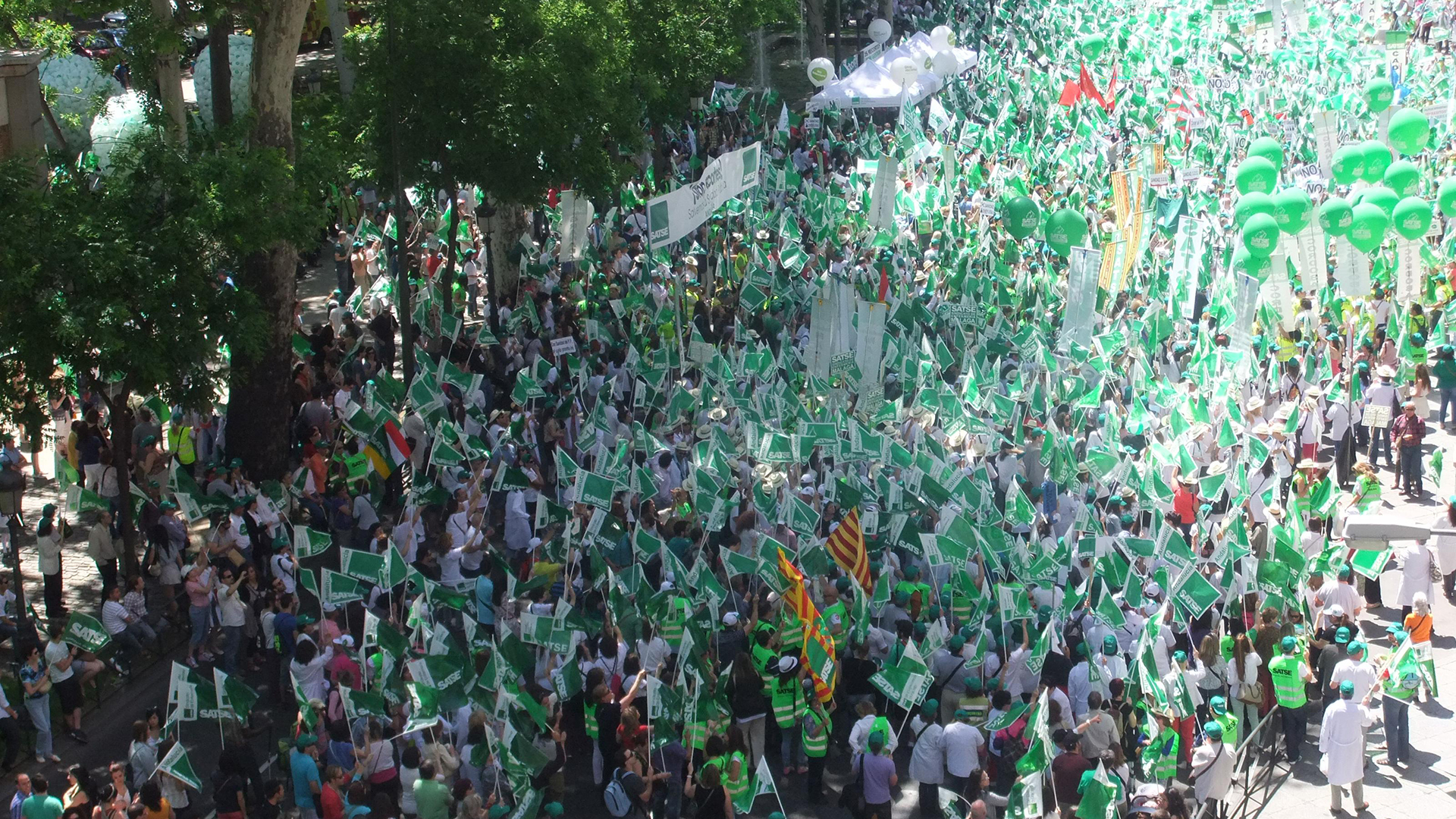 Multitudinaria concentración de SATSE contra los recortes en Sanidad Pública