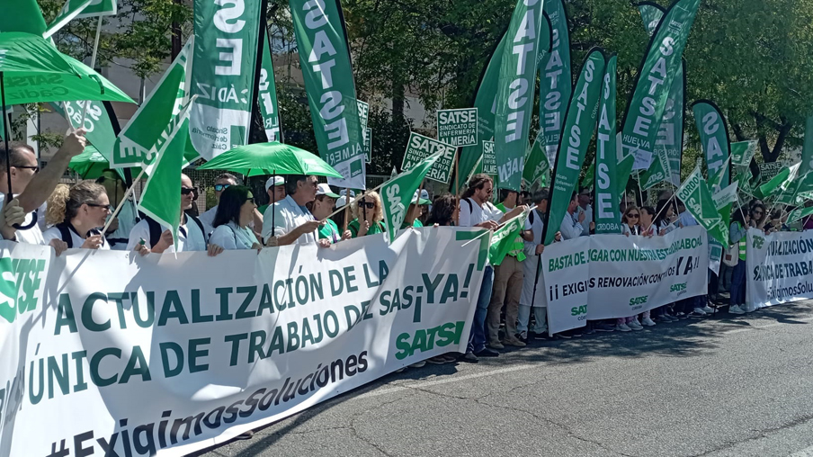 Concentración de SATSE ante la Consejería de Salud